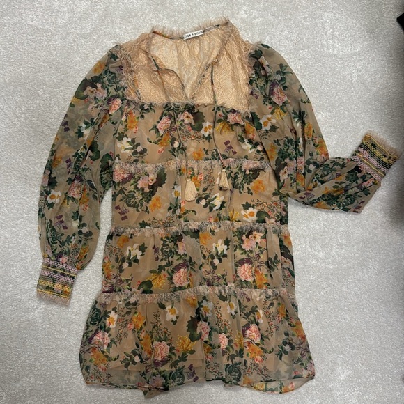 Alice and Olivia Floral Sheer Dress with Lace Details (size Medium) - Picture 10 of 10